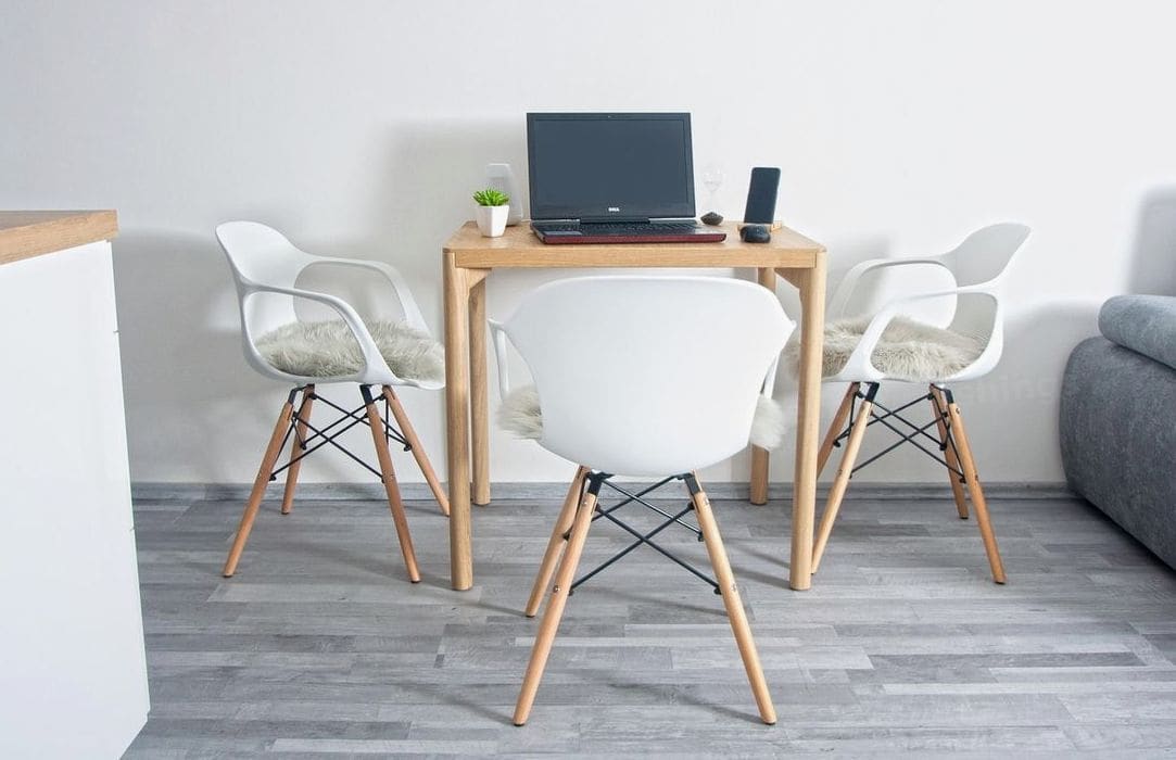 Maple Crest Furnishings 8